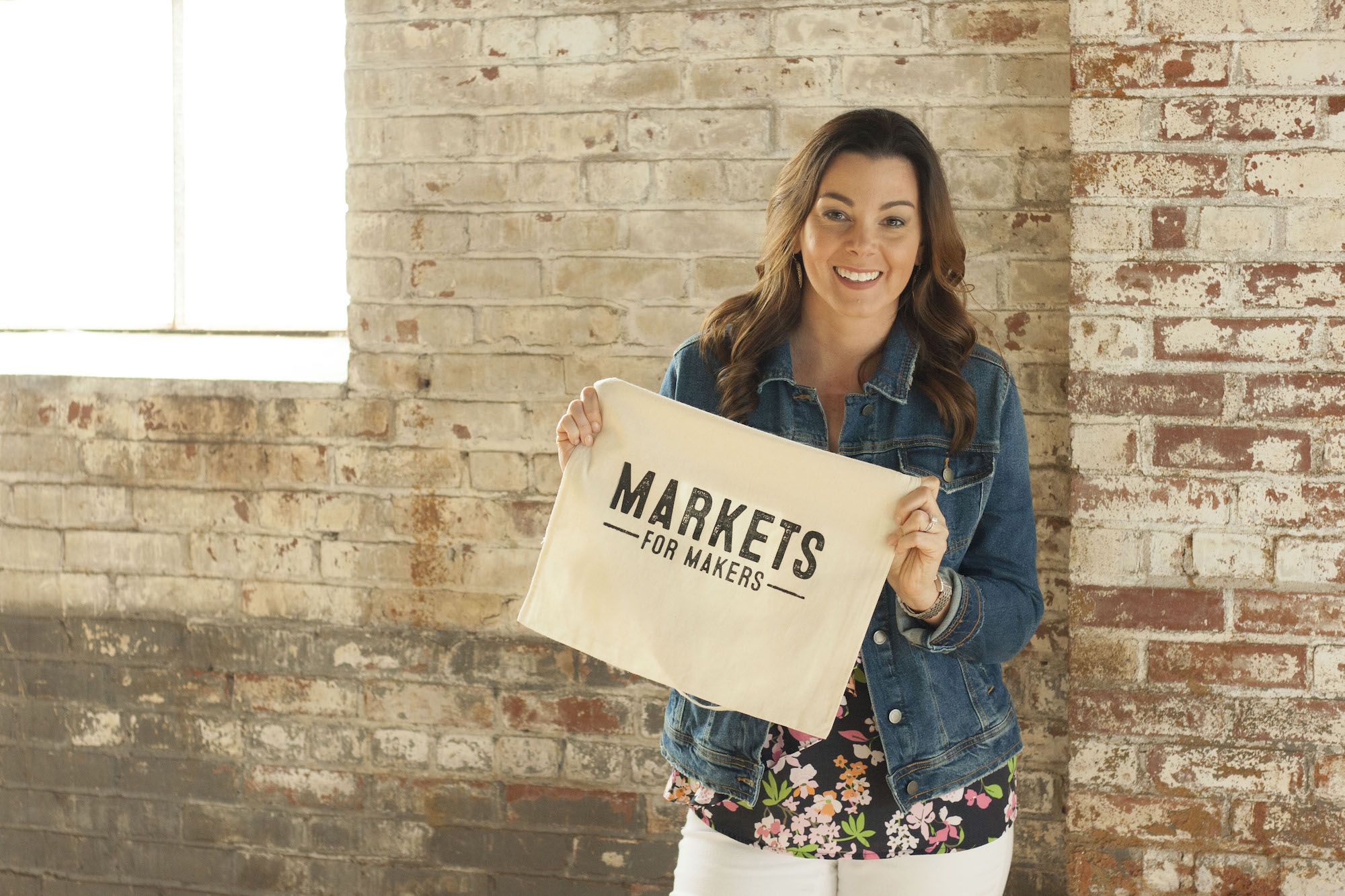 Markets for Makers, tote bag, shop local, brick wall photo, Jacksonville blogger, local business Jacksonville